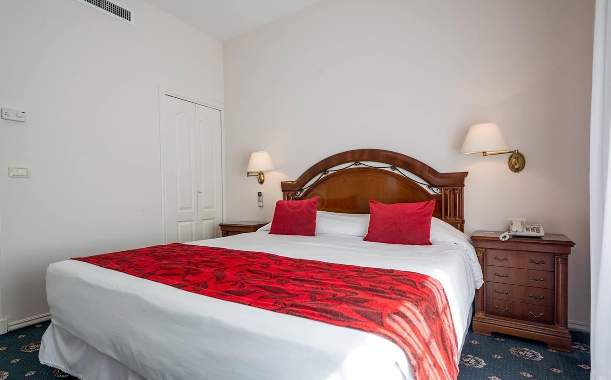 Parque Hotel Jean Clevers 푼타델에스테 외부 사진 A guest room at the hotel