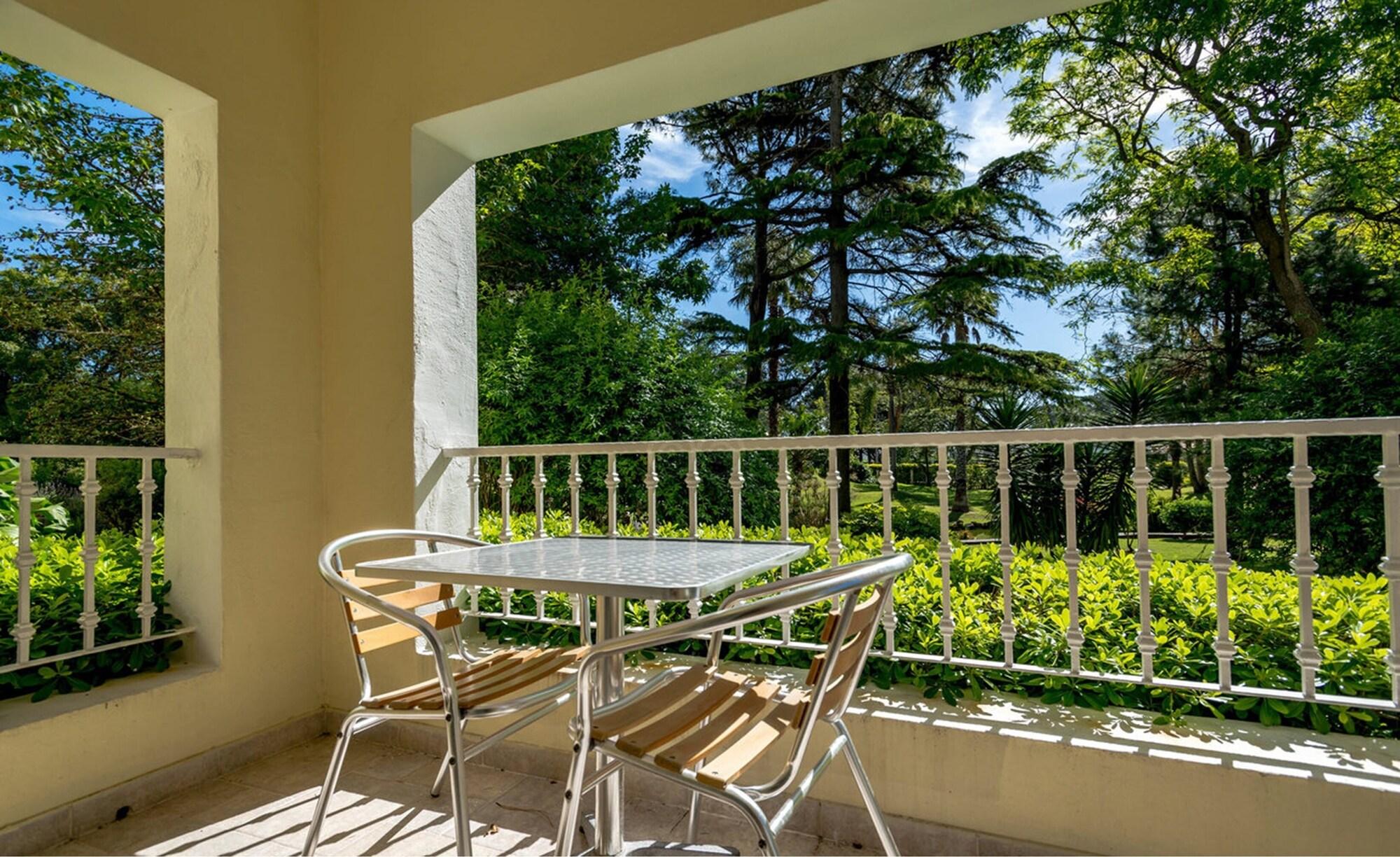 Parque Hotel Jean Clevers 푼타델에스테 외부 사진 A balcony