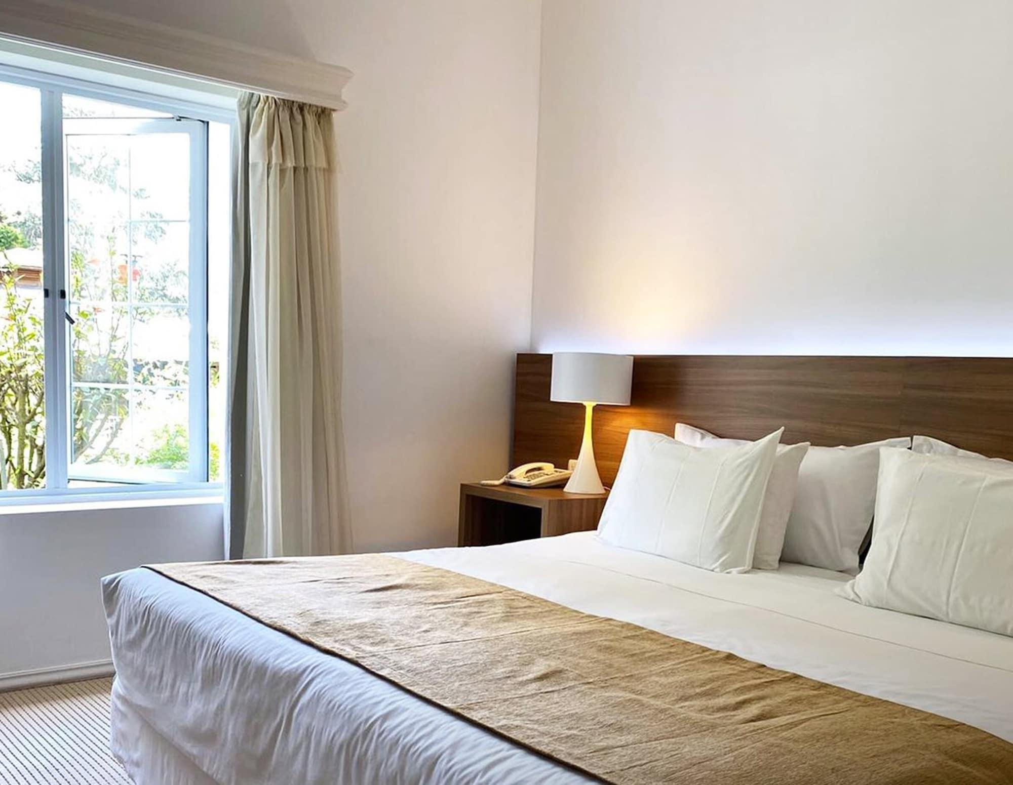 Parque Hotel Jean Clevers 푼타델에스테 외부 사진 A bedroom at the hotel