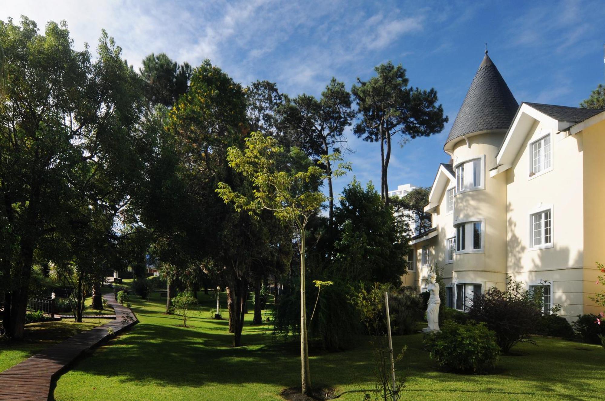 Parque Hotel Jean Clevers 푼타델에스테 외부 사진 The hotel
