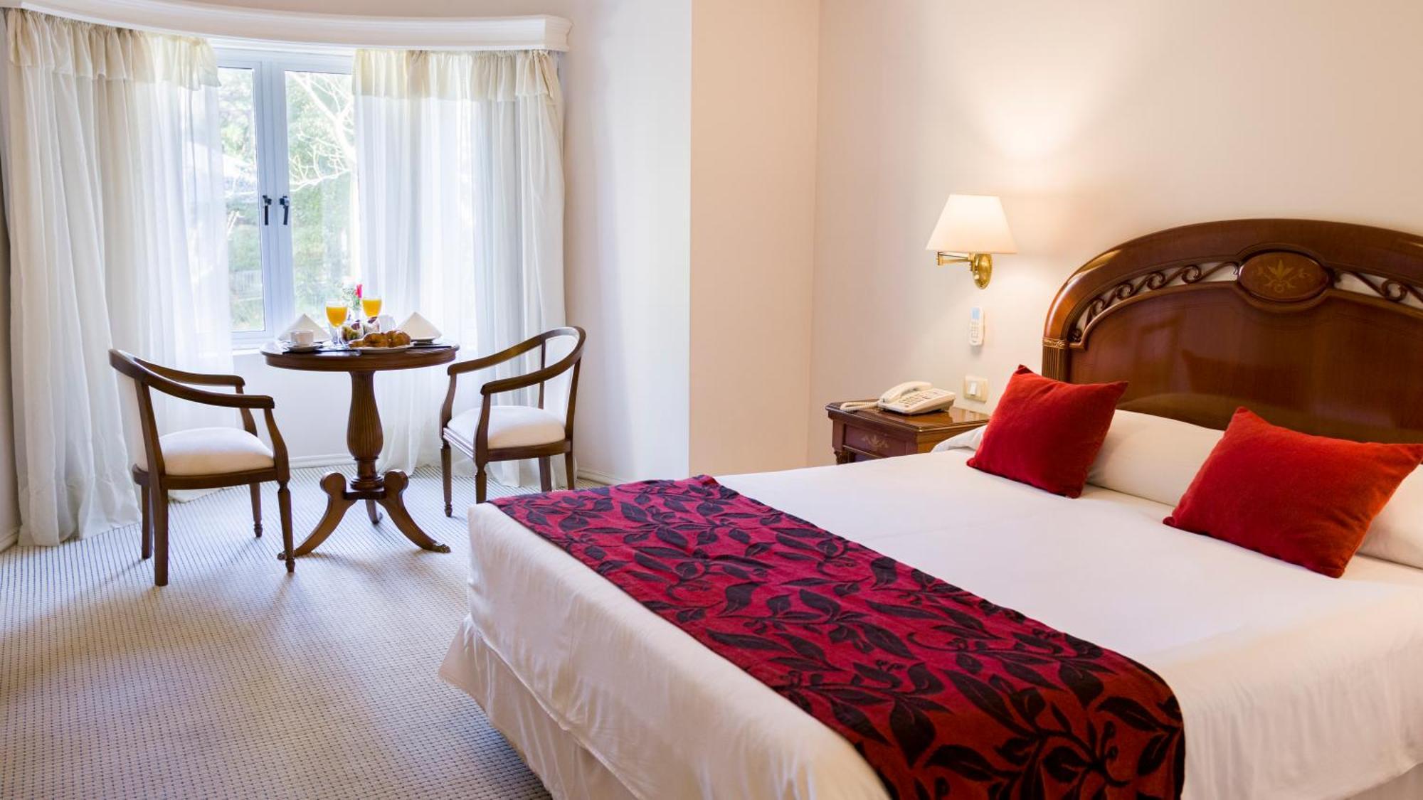 Parque Hotel Jean Clevers 푼타델에스테 외부 사진 A room at the hotel